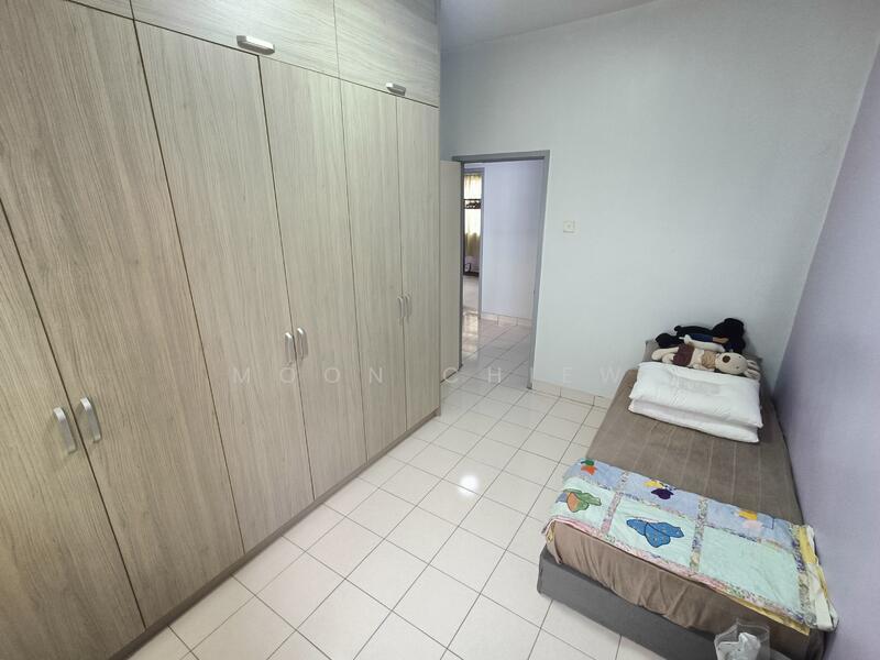 Sri Bayu Apartments - 4
