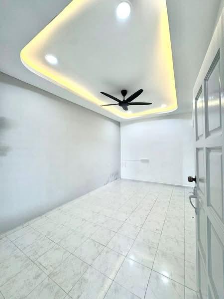 Taman Universiti - 2