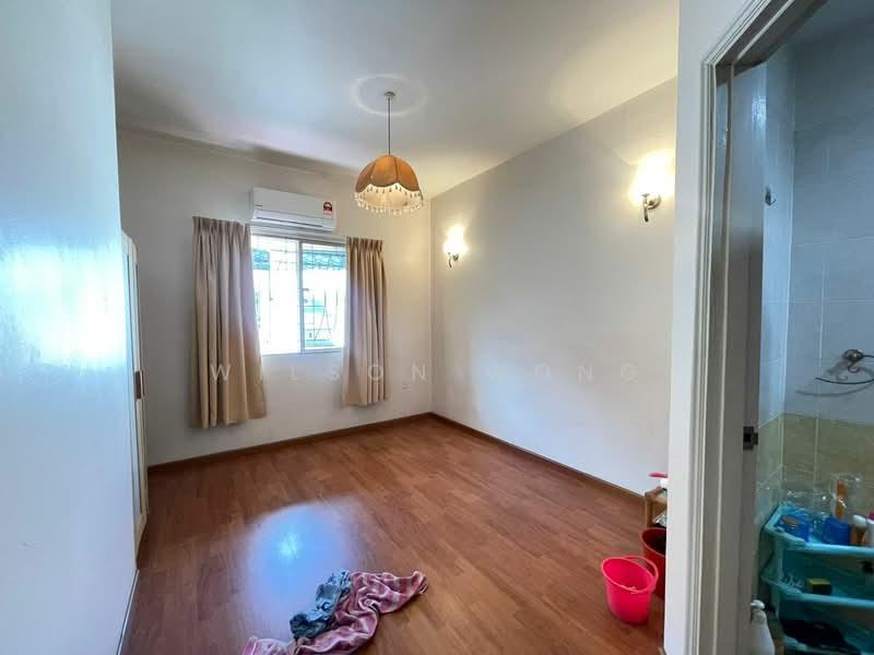 Taman Tasik Indah - 5