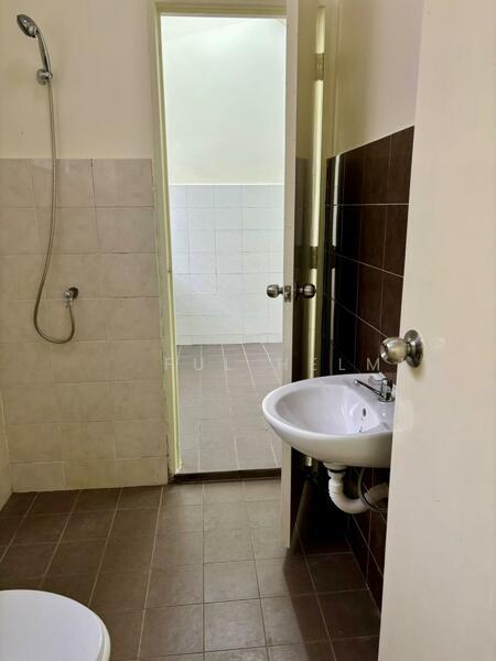 Double Storey Cassia Bandar Putera 2 Klang - 2