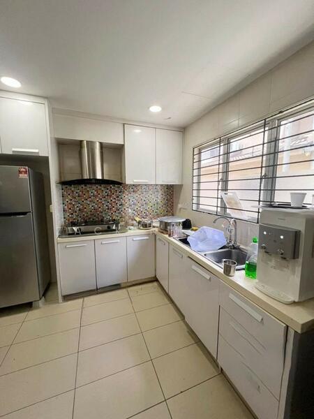 Price Dropped Renovated & Partially Furnished 2 Sty Bukit Tinggi 1 Klang - 5