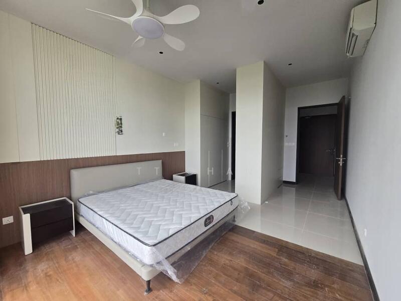 Impression U-Thant - 3