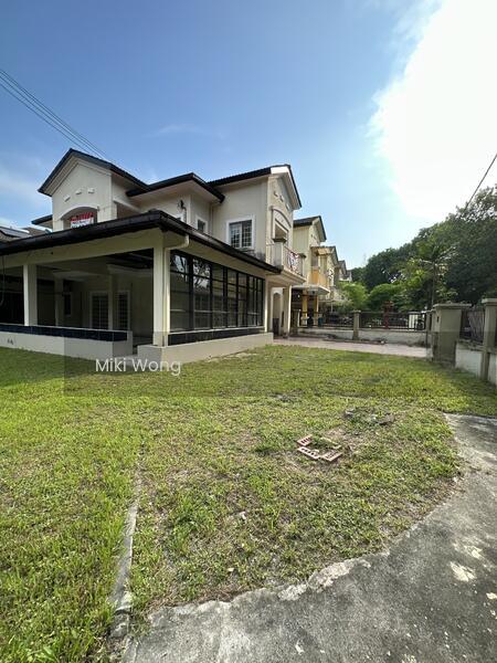 Puteri 10 - 5