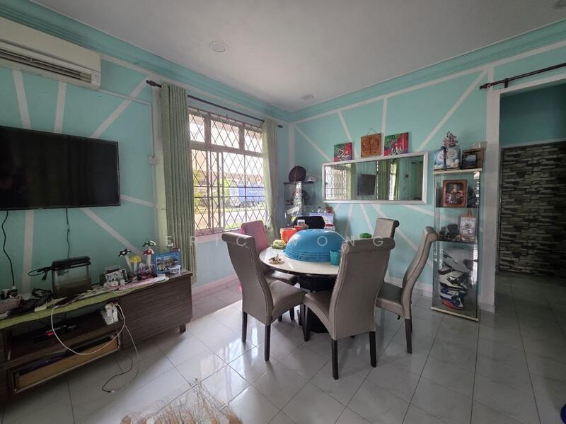 Taman Senai Utama - 4