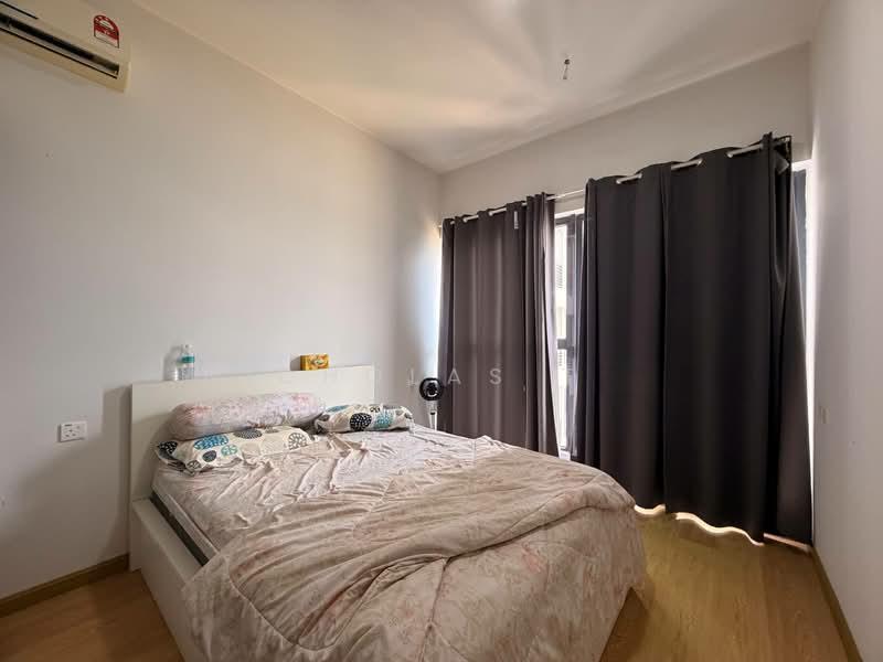 Royal Strand @ Country Garden Danga Bay - 2