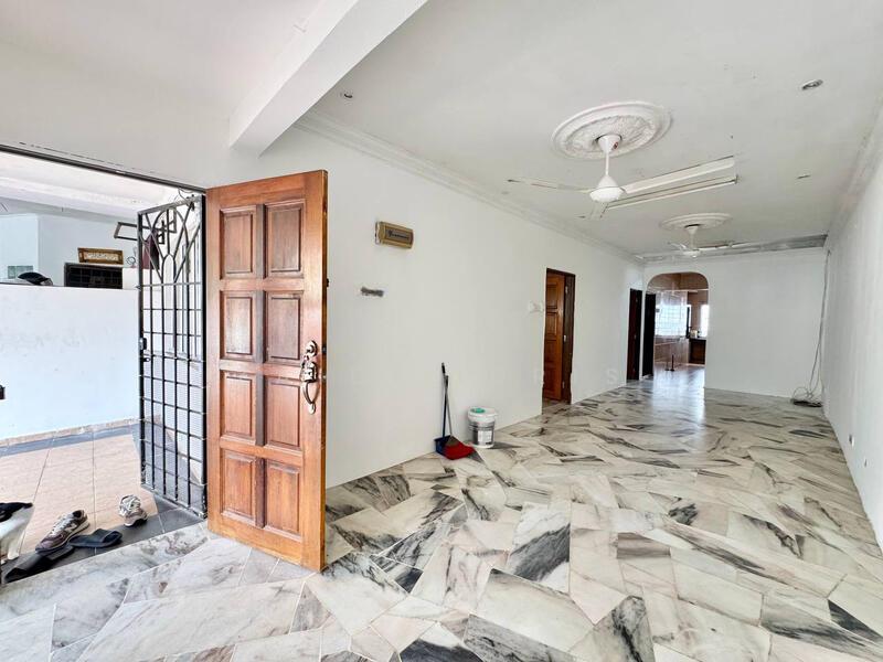 Taman Pinggiran Batu Caves - 2