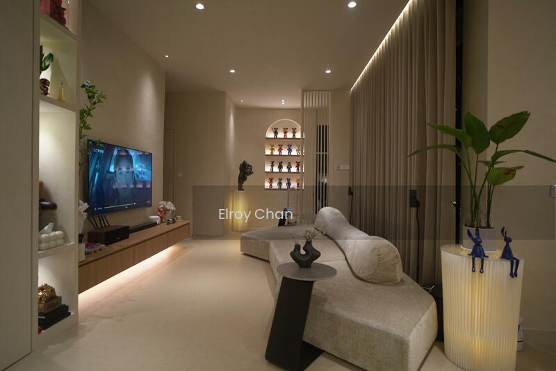 Avira Medini Iskandar - 1