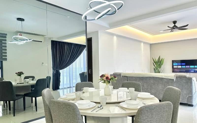 Tangerine Suites - 1