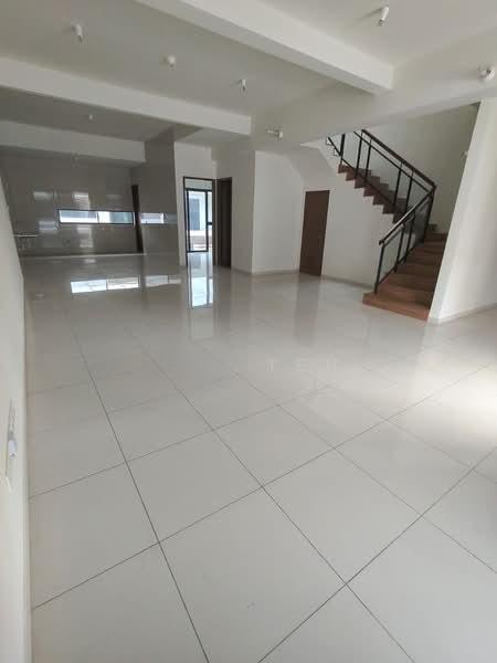 Luxura Designer Link Villas - 1