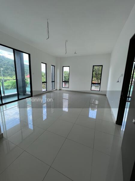 Rafflesia Residence - 4
