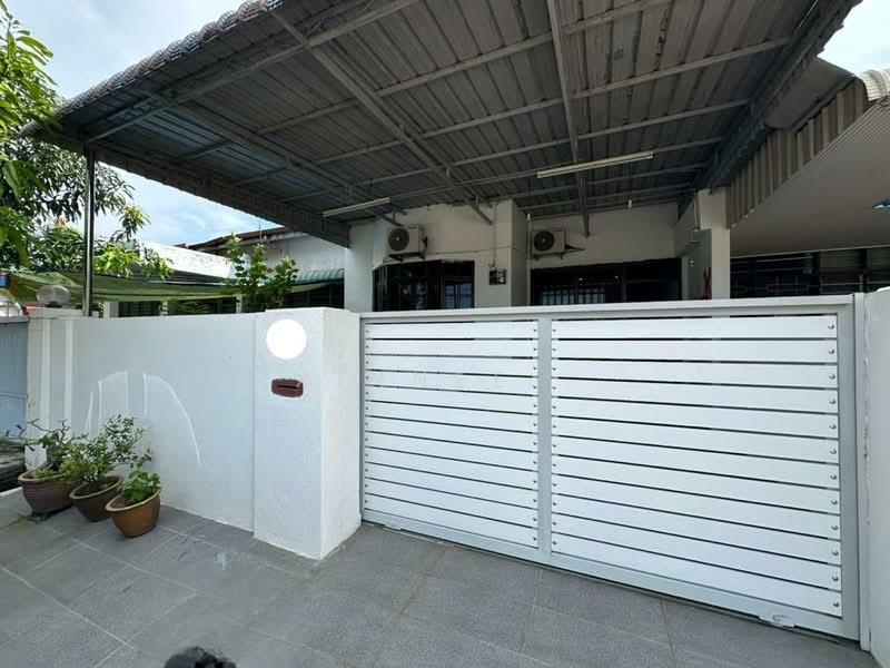 Tanjung Tokong Single Storey Terrace - 4