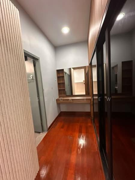 The Canal Garden South, Horizon Hills - 4