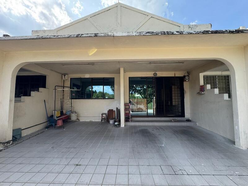 Ipoh pasir puteh tai lee renovated extended single storey house for sale - 1