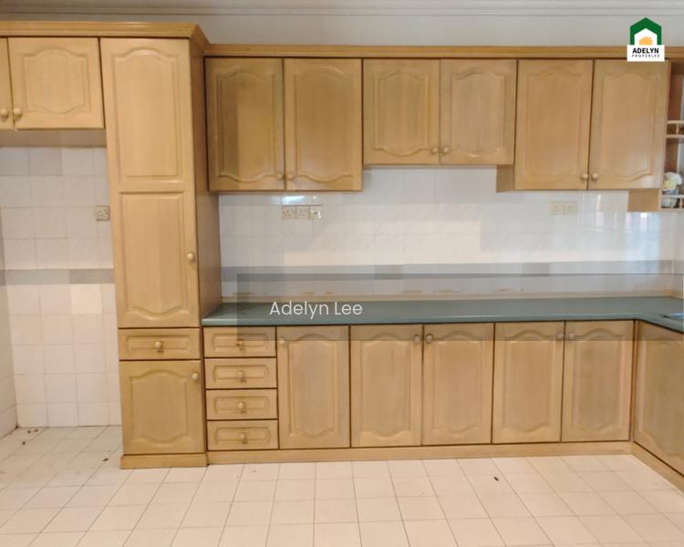 Semi-D house at Cheras - 4