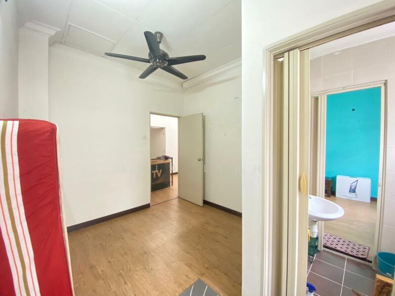 Bandar Saujana Putra - 5