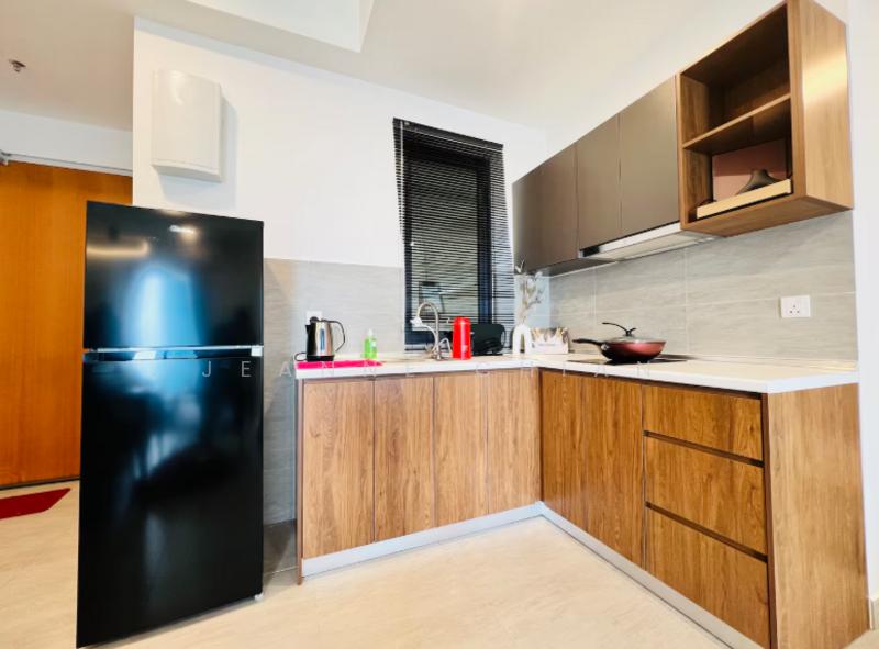 Alanis Residence - 2