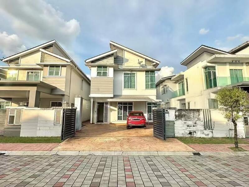 Tasek nova 2 Storey Semi D - 1