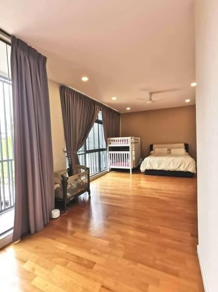 Noble Park Grand Pool Villas East Ledang - 3