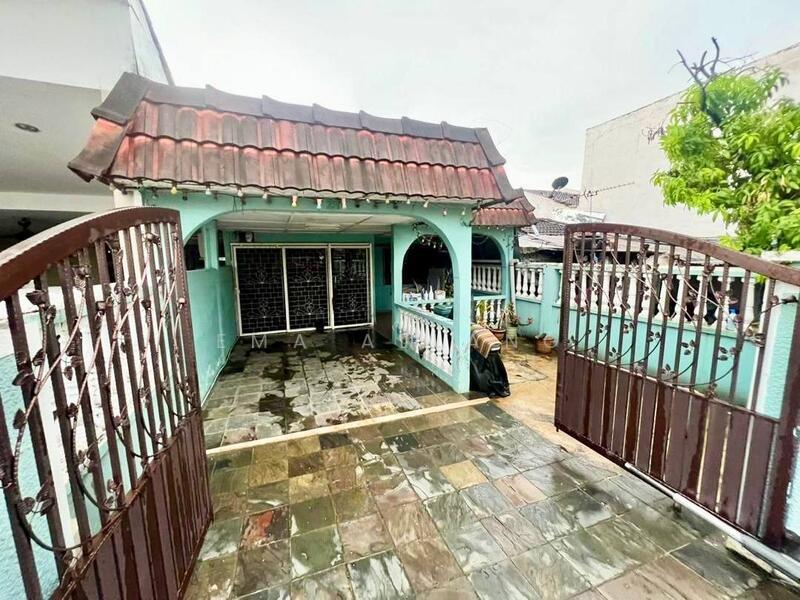 Bandar Tun Razak - 1