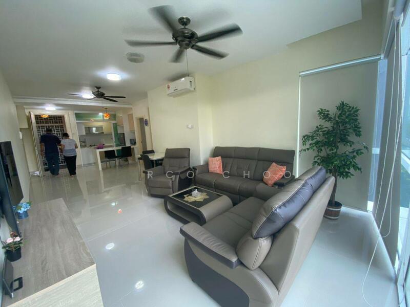 Medini Signature - 1