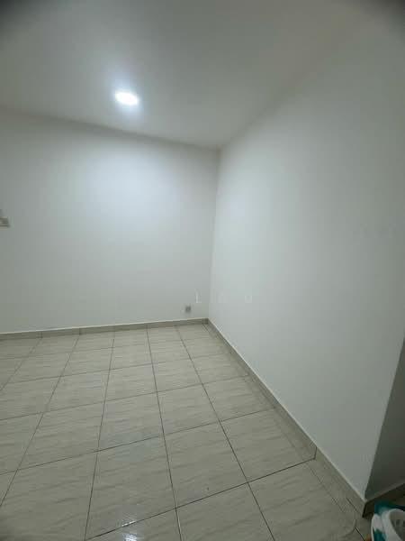 Green Avenue Condominium - 3