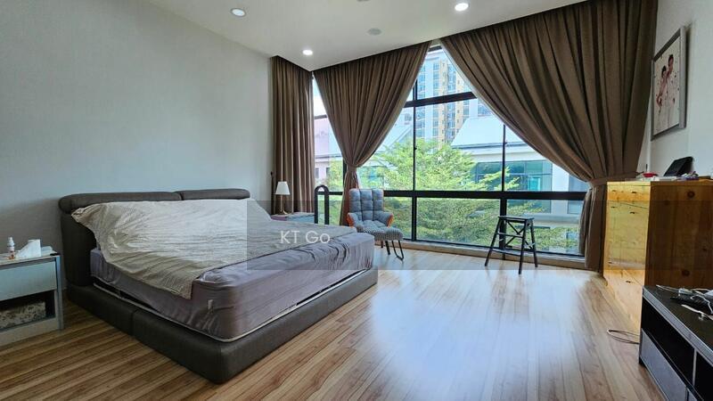 Semi-D house at Serdang - 5