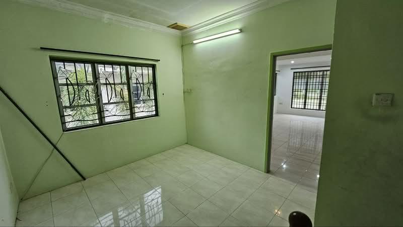 Taman Saikat - 5