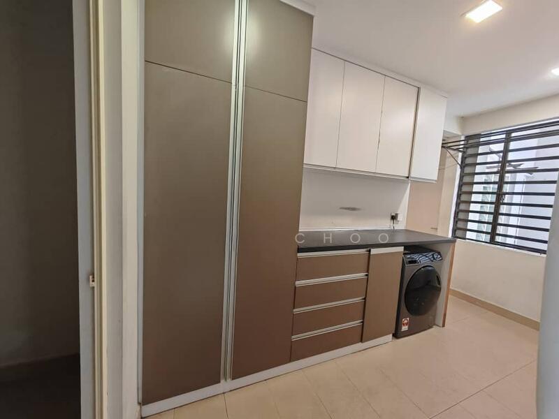 Central Park condominium - 3