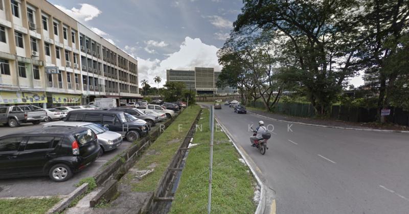 4 Storey Shop Intermediate @ Kuching King Centre - 5