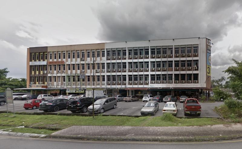 4 Storey Shop Intermediate @ Kuching King Centre - 1