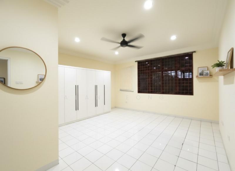 Putra Indah Condominium - 4
