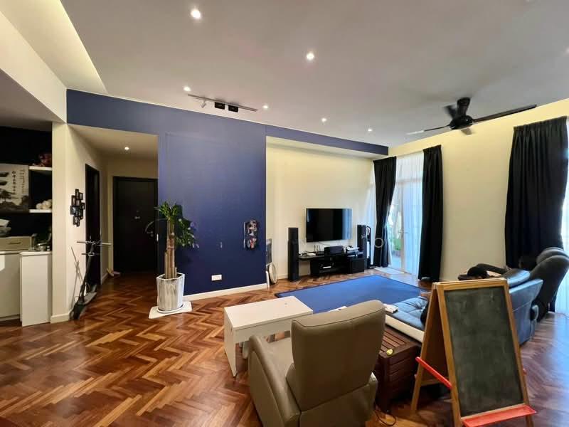 Quayside Seafront Resort Condominiums - 1