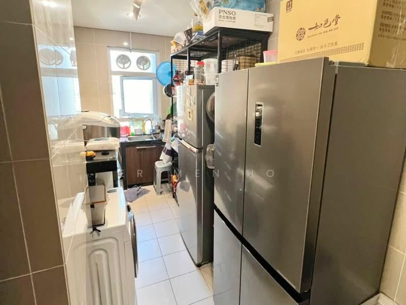 Quayside Seafront Resort Condominiums - 4