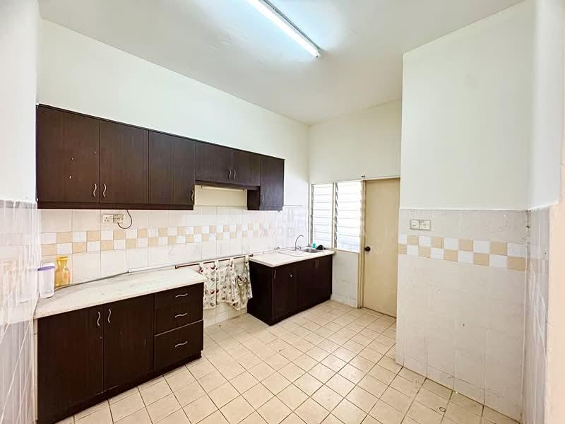 U16, Taman Bukit Subang - 5