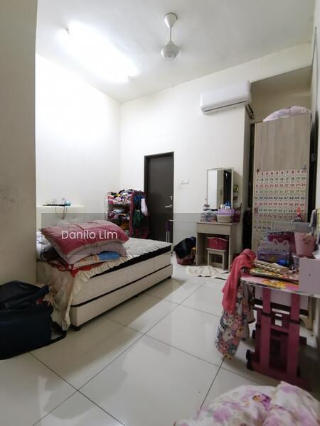 D'Infiniti, Bandar Damai Perdana - 5