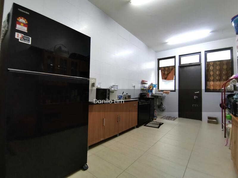 D'Infiniti, Bandar Damai Perdana - 4