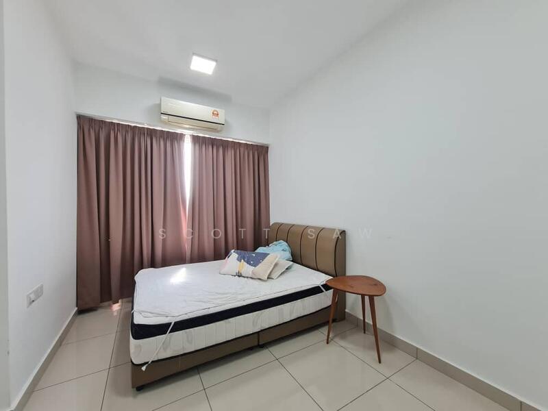 Tropicana Bay Residences - 5