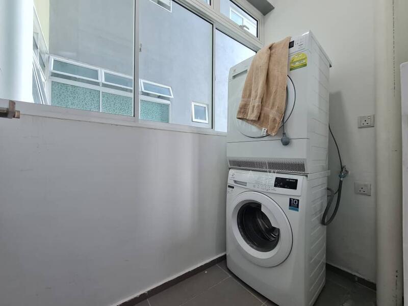 Tropicana Bay Residences - 4