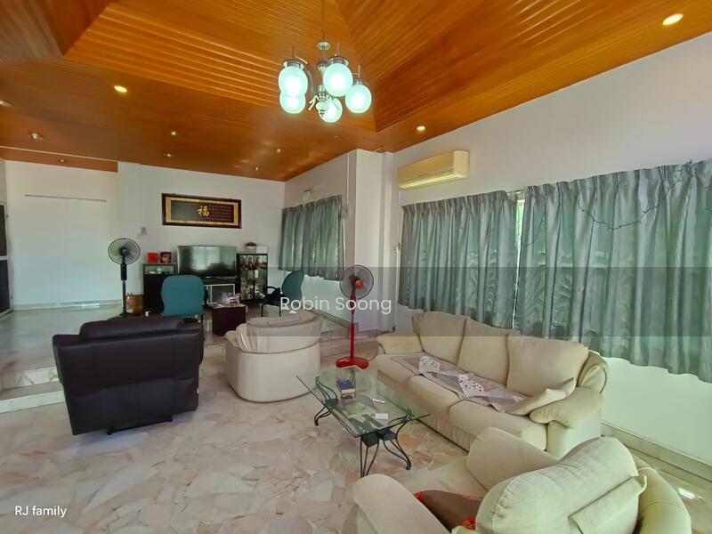 Freehold Corner 2 Storey Semi-D house at Ujong Pasir/Semabok - 2