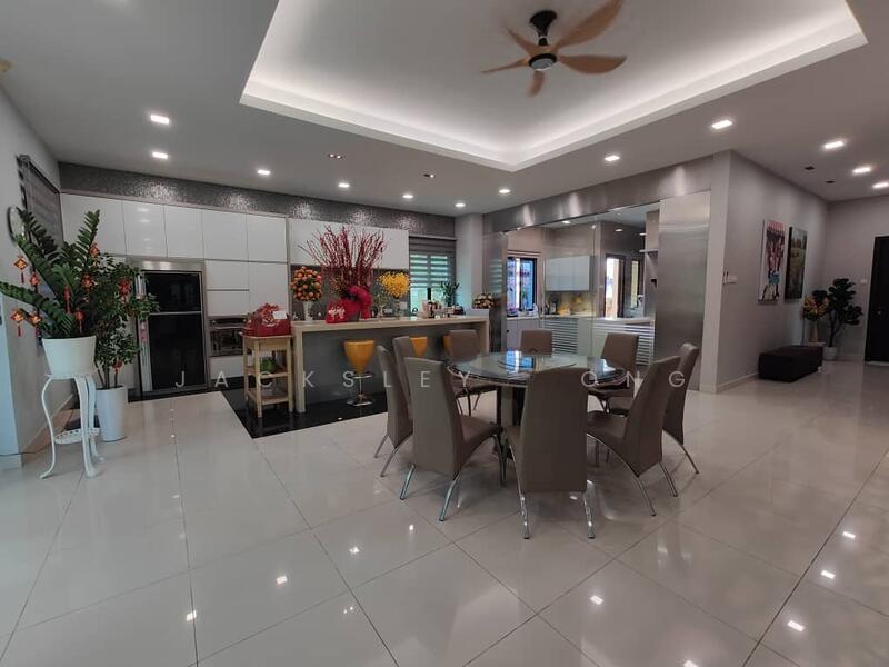 Bukit Sungai Long 1 - 4