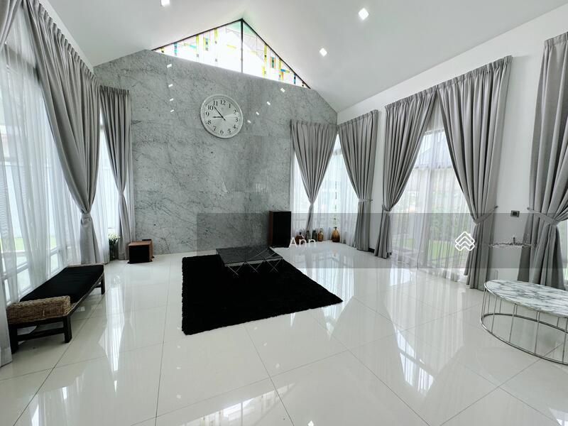 Bungalow at Bukit Jelutong - 4