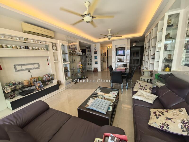 Riana Green East - 3