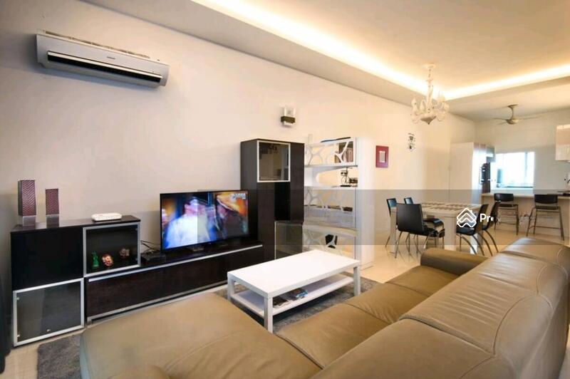 Raffles Residence 199 - 1