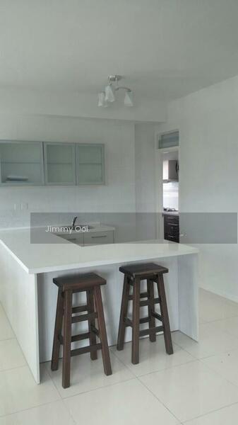 Ujana Executive Apartment - 4