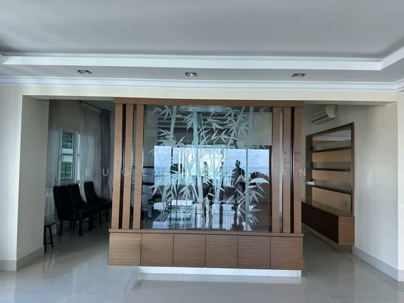 The Cove Condominium - 3