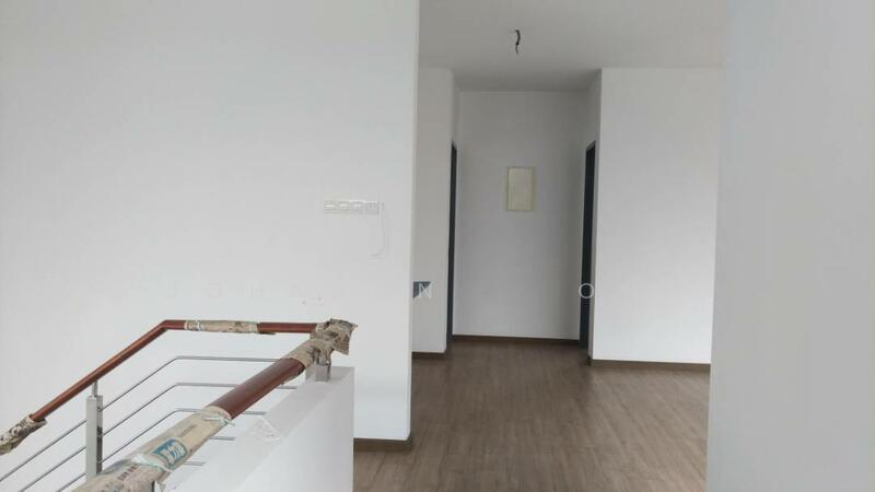 Taman Desa Tebrau Three Storey Bungalow House - 5