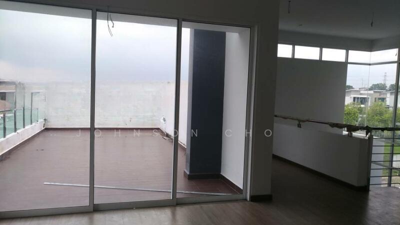 Taman Desa Tebrau Three Storey Bungalow House - 4