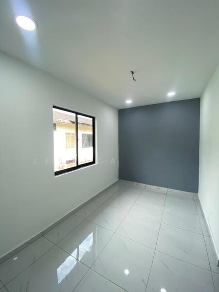 Taman Teratai - 4