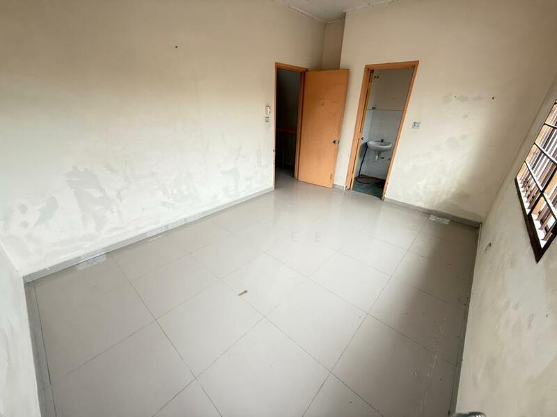 Bandar Tasik Puteri Blok 6 - 2