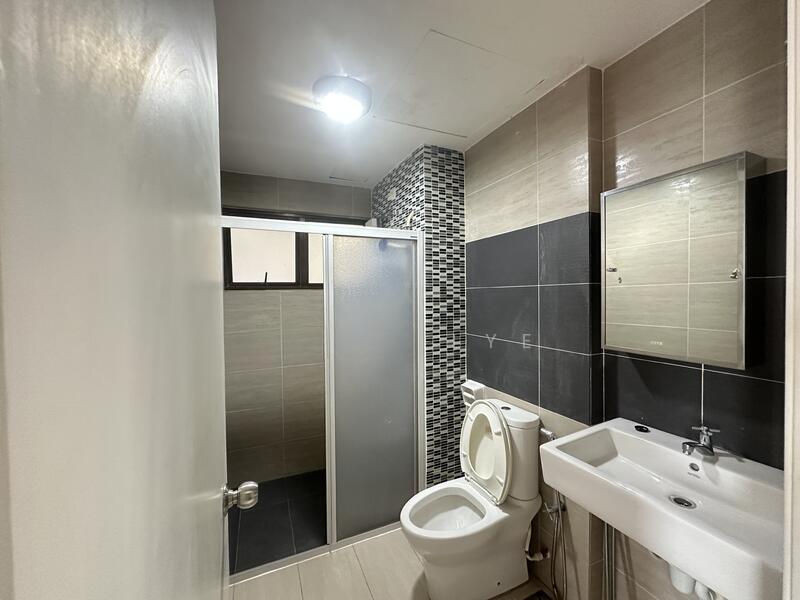 Ujana Executive Apartment - 5